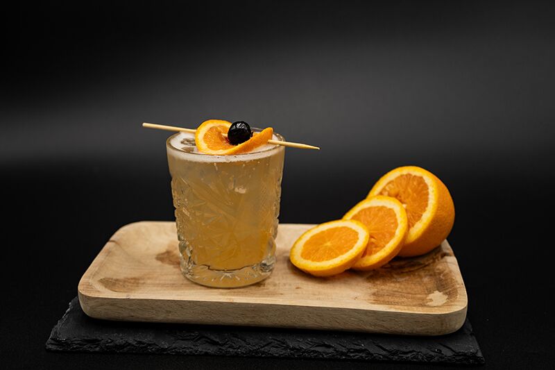 cocktail bar restaurant Baud 74